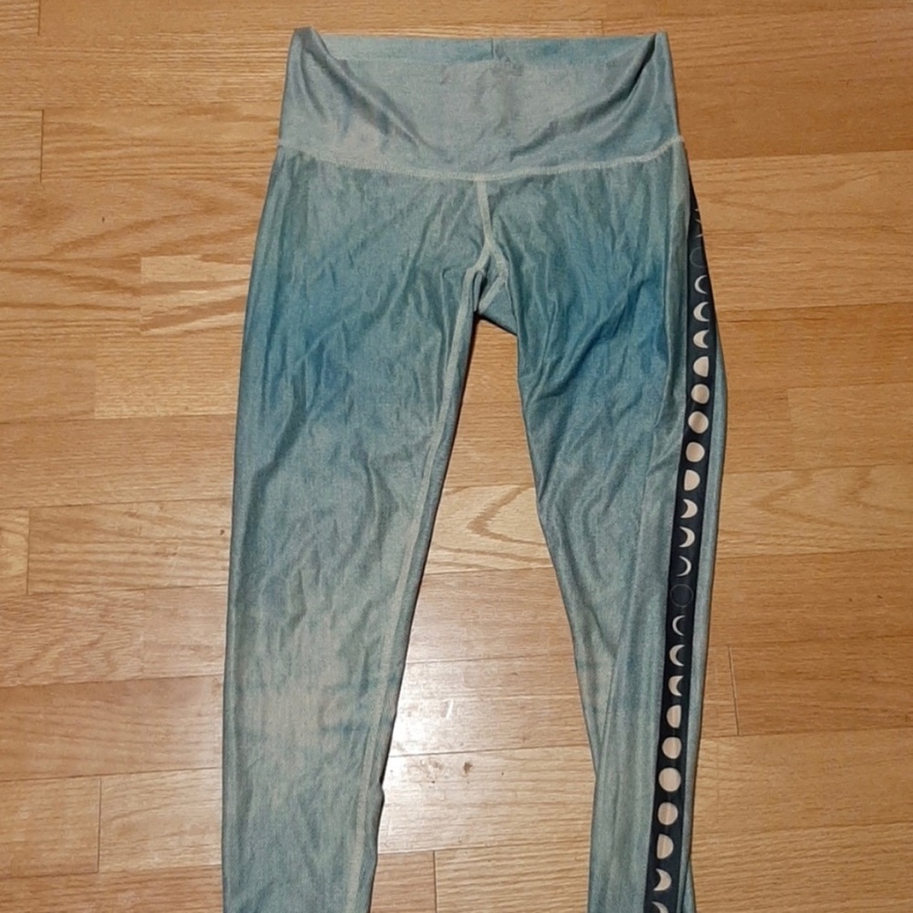 Teeki moon leggings